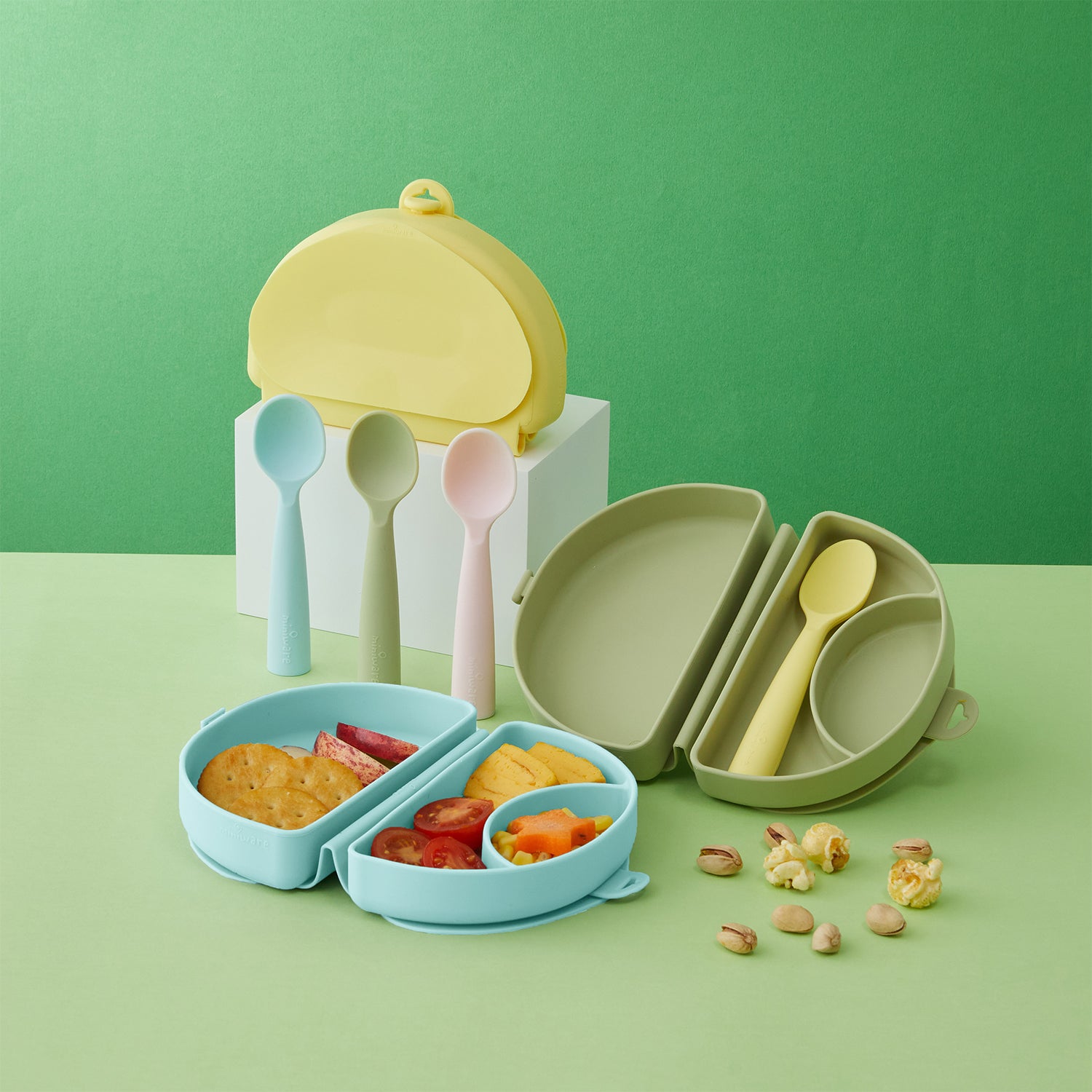 Travel meals with toddlers made easy
